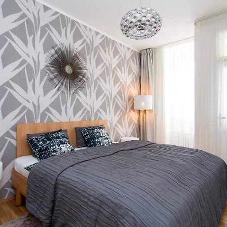 Friendly Private Room In The Sharing Flat Prague Extérieur photo
